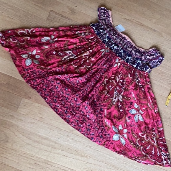 Free People NWT beautiful strawberry combo boho print tunic or dress size small - Picture 13 of 16